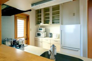 Haresora Mukojima Ikken House