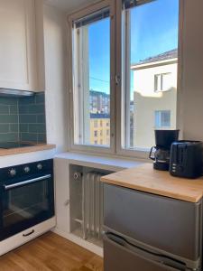 Artistic 2-Bedroom full of light