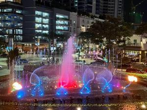 Condo at the heart of BGC located at Uptown Parksuites