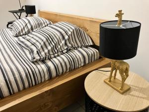 Le Salsero T4 de 93m2 en centre avec billard clim Prime vidéo Wifi fibre