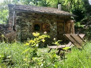 Campings Insolite bergerie dans la foret : photos des chambres