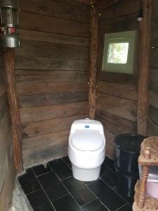 Campings Insolite bergerie dans la foret : photos des chambres