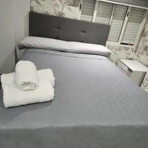 Habitación confortable cercaa la estación del avejoaquin sorolla - Manises