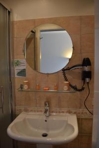 Hotels Hotel Orange Marine : photos des chambres