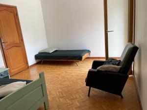 Appartements Rez de villa entre ville et montagne : photos des chambres