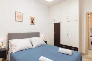 Orange Seaside Apartment