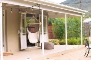 Bumblebee Cottage - Hermon