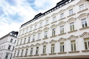 ALON HOMES Vienna - Premium City Center Apartments