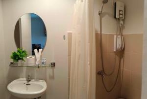 Downtown Delight Dwelling at Limketkai Center