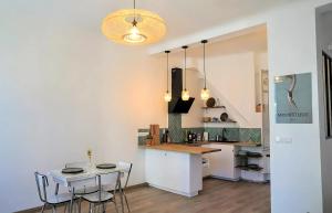 CHARTREUX - Gare St Charles - Vieux port