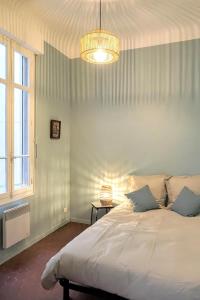 CHARTREUX - Gare St Charles - Vieux port