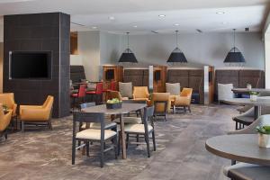 Courtyard by Marriott Minneapolis West