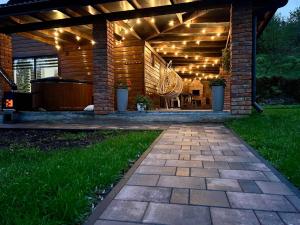 Будинок з лазнею