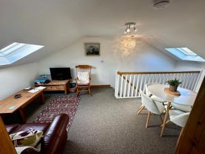 Private apartment ideal for Snowdonia and coast