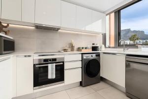 City Oasis at 117 On Strand