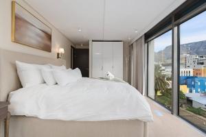 City Oasis at 117 On Strand