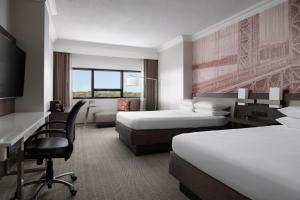 Guest room, 2 Queen room in Teaneck Marriott at Glenpointe