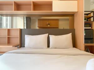 Nice Studio Room at Tokyo Riverside PIK 2 Apartment By Travelio