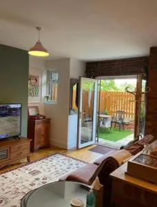 Rock Studio - Free Parking & WIFI Near City Centre - 帕德西