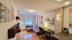 Eliot - Novi Beograd