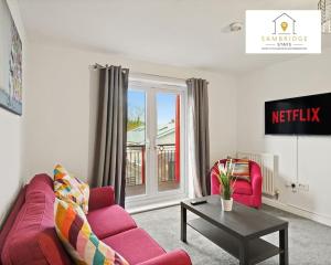 Aylesbury Central - 2 Bedroom Serviced Apt in Aylesbury By Sambridge Stays