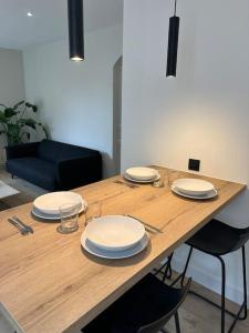 Appartements Appartement Brignais Centre en face du pont romain : photos des chambres