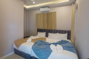 Sky house pool villa pattaya