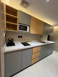 افاق بلس للشقق المخدومه