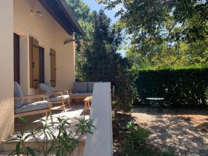 Lovely 8 Persons House in Alles-sur-Dordogne
