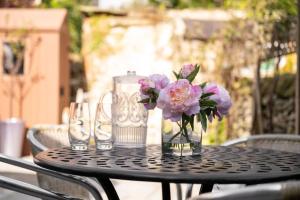 Fable Cottage Luxurious Stay