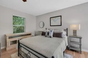 1 Bedroom Studio in the Heart of Tally - Perry