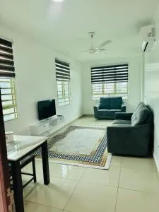 PISA Apartment Service - Kampong Manggis