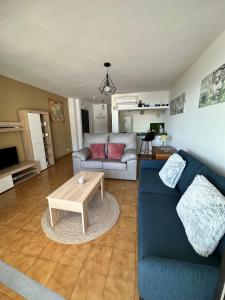 EL PARAISO, Apartamento en Mijas Pueblo con bonitas vistas a la costa y con piscina