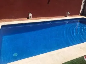 Villa Cedillo con piscina privada y barbacoa cerca Puy du Fou y Parque Warner - Cedillo del Condado