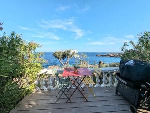 PERLE D ANTHEOR - Bord de mer