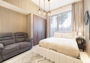 Apartment With Private Garden at Al Zahia - Garden Haven