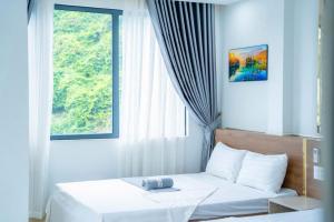 Phòng 2 Giường Đơn Nhìn Ra Núi (Twin Room with Mountain View)