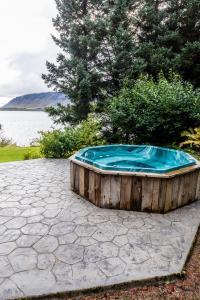 Aslundur Lakefront Villa