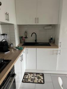 Appartements Beau 2P, tres equipe, localisation parfaite/AC : photos des chambres
