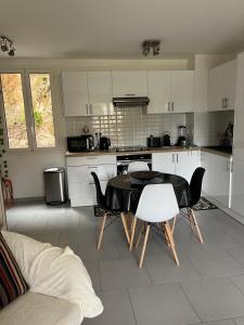 Appartements Beau 2P, tres equipe, localisation parfaite/AC : photos des chambres