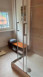 Dachwohnung im Villenviertel