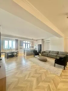 Central Park Apartment - Bagebi
