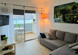 Relax Beachfront Vistas al Mar Studio in Tenerife