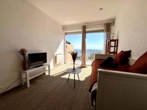 Charmant studio avec terrasse privée et vue exceptionnelle