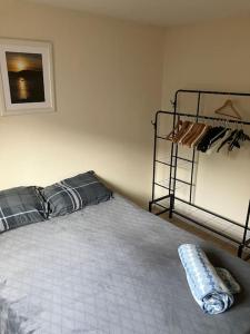 Cosy, convenient, sought after location with private parking