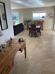 Maisons de vacances Agreable et confortable maison Le Vigan en Quercy : photos des chambres