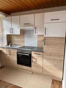 ART - Apartments Tirol with Balcony & FREE Parking