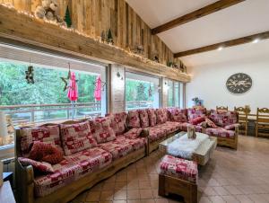 Maisons de vacances LE VERTBRUCHE - Gite avec superbe vue pour 15 pers : photos des chambres