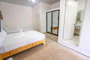 Room #24 at Waterfront Playa Alicia