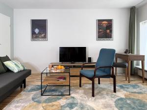 Metro Dzialdowska - Spacious studio